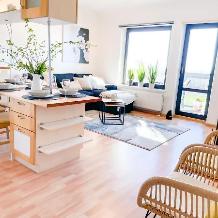Sea And View With Sauna And Balcony Parnawa