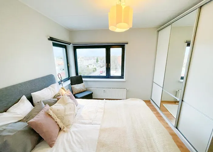 Sea And View With Sauna And Balcony Appartement Pärnu